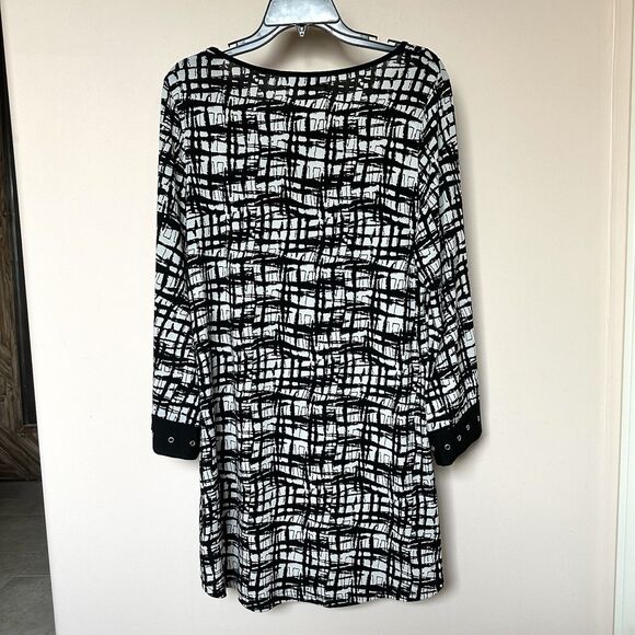 Calessa Tunic Top Women’s Lg  Pullover High Low Black White Lagenlook Artsy - Picture 3 of 5